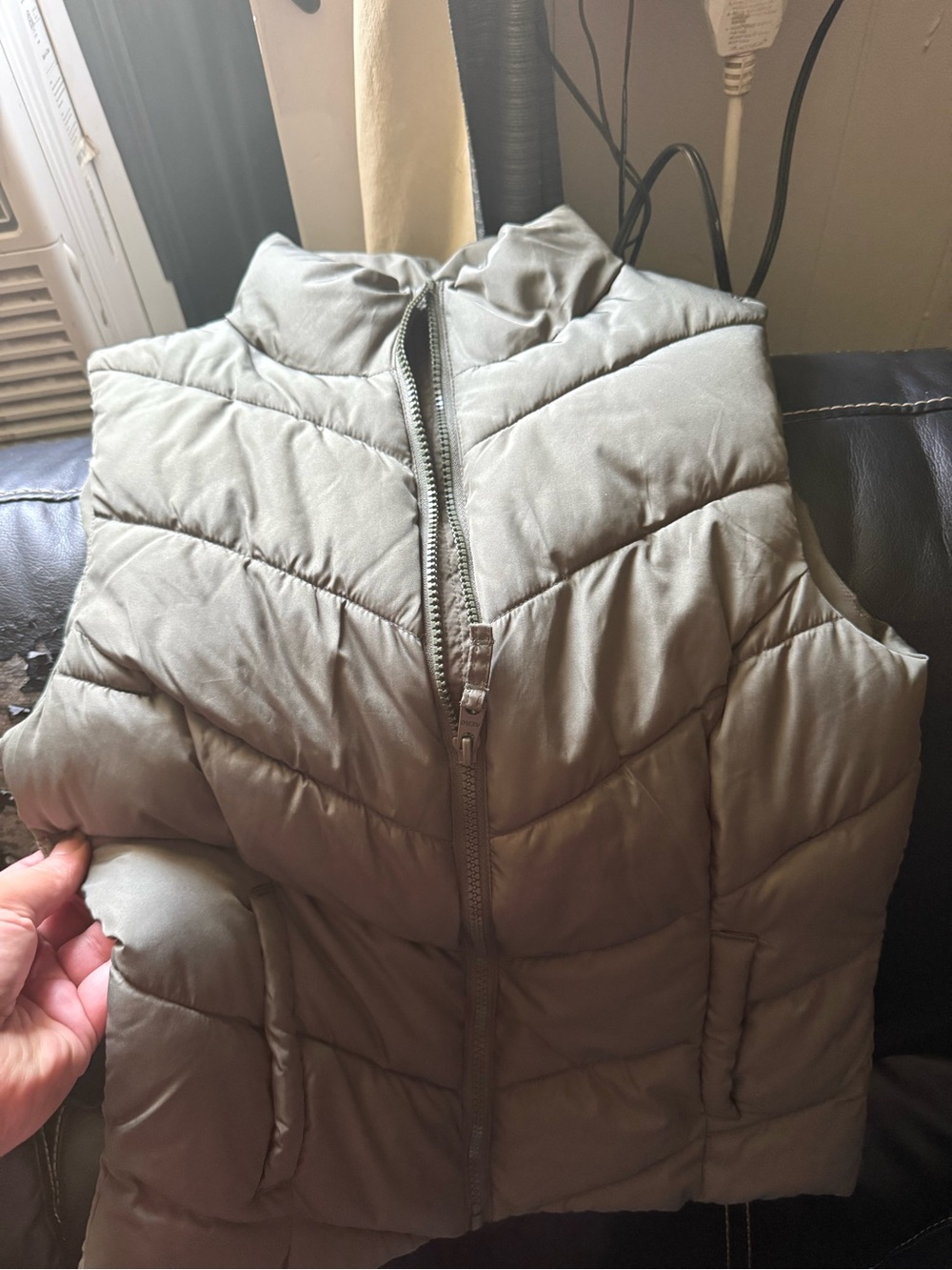 Aeropostale Olive Green Quilted Puffer Vest